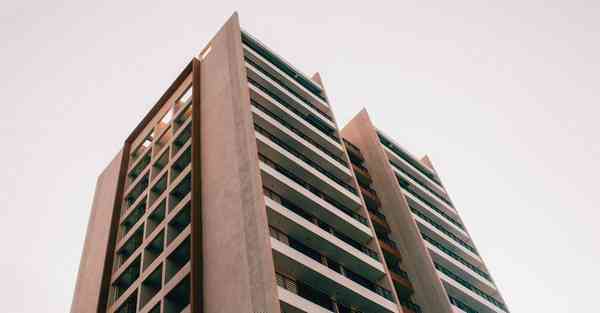 怎么制作滚动视频字幕_怎么制作滚动视频