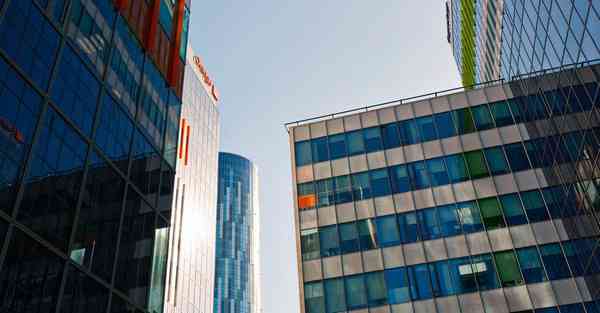 怎么制作网页文件_怎么制作网文封面