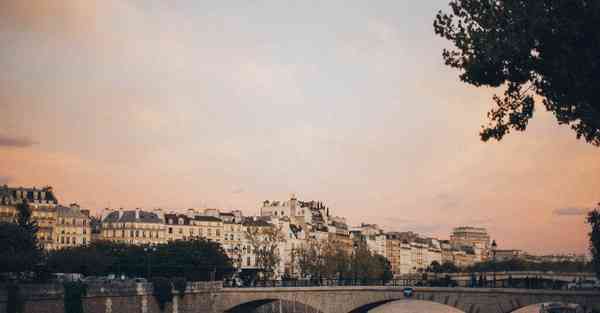 公司广告宣传图片_公司广告宣传费