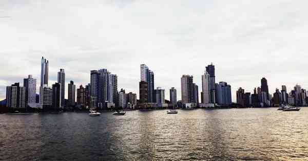 科技感十足的房间设计_科技感十足的房子