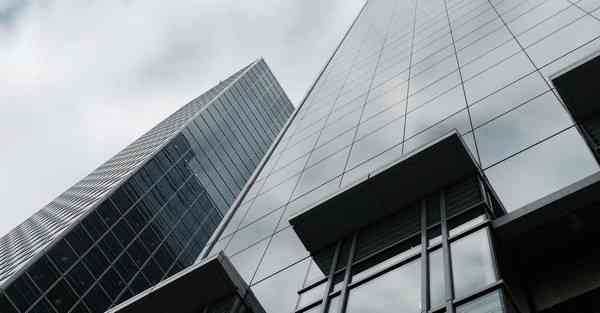 制作好玩的卡牌对战游戏