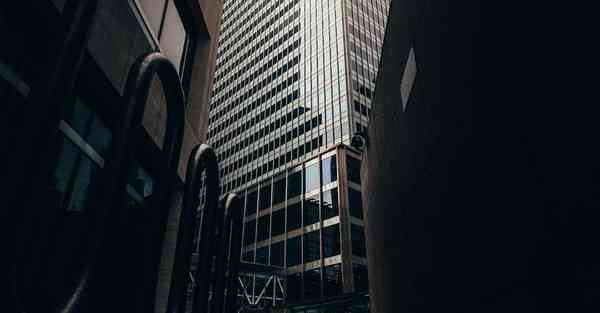 宣传片解说词朗诵_宣传片解说字幕如何更动感一点